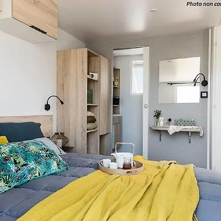 Martigues, Camping De L'arquet **** *