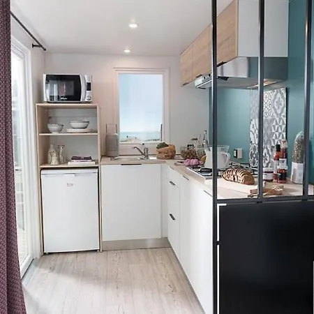 Martigues, Camping De L'arquet ****